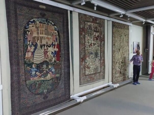 روایتی اسفناک از جولان حشرات موذی تا تاریکی در موزه فرش