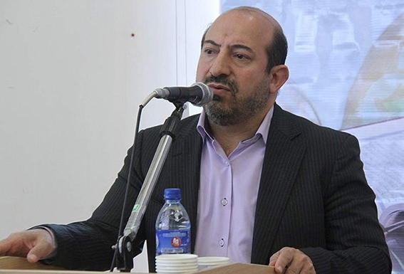 توهین به حوزه های علمیه در یک مداحی نابخردانه!