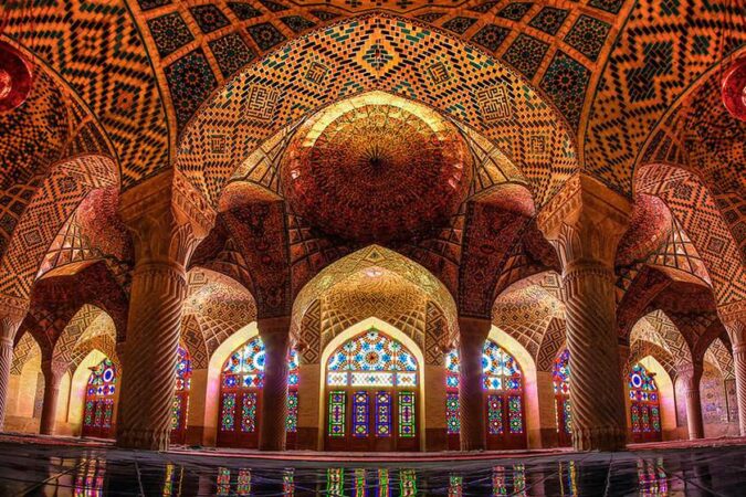 ۶ مکان دیدنی در شهر شیراز که نباید در سفرهای اقتصادی از دست داد ۶ مکان دیدنی در شهر شیراز که نباید در سفرهای اقتصادی از دست داد