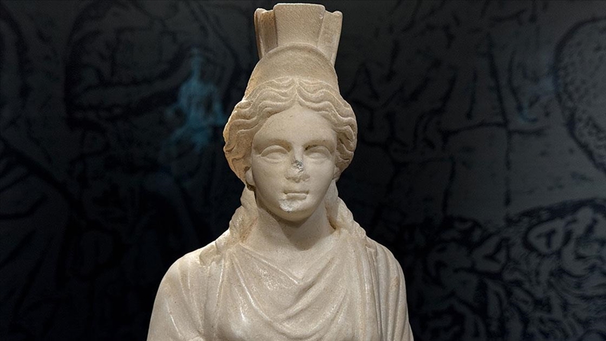 آیا بین مفهوم الهه باروری، زایش و برکت تفاوت مفهومی وجود دارد؟