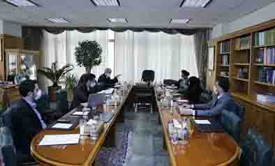 جلسه مشترک تعدادی از اعضای کمیسیون اصل نودم مجلس شورای اسلامی و بانک مرکزی