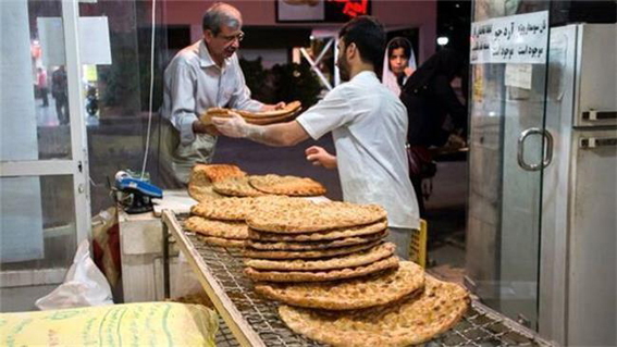 نانوایی‌ها اجازه افزایش قیمت ندارند