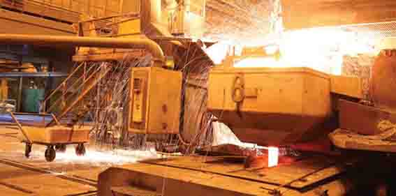 شکستن رکورد ماهیانه تولید در فولاد مبارکه نشانه خودباوری و تکیه بر توان داخلی است