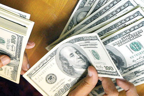 اکونومیست: قیمت دلار به ۱۸ هزار و ۵۰۰ تومان می‌رسد