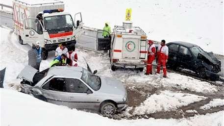 برف و کولاک در ۱۲ استان/ امدادرسانی به بیش از ۱۵ هزار نفر برف و کولاک در ۱۲ استان/ امدادرسانی به بیش از ۱۵ هزار نفر