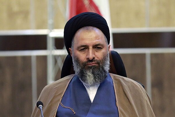 تاکید بر لزوم صیانت همه جانبه از نیروهای پلیس تاکید بر لزوم صیانت همه جانبه از نیروهای پلیس
