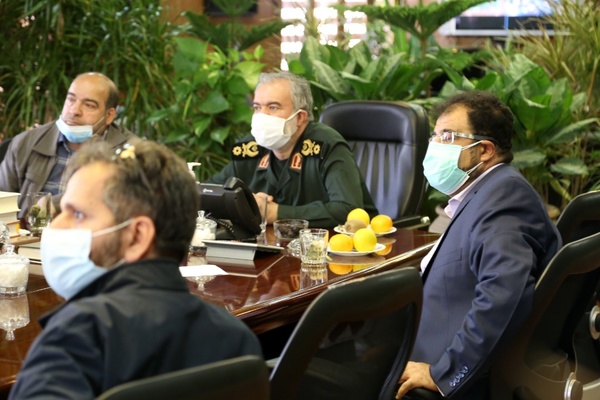 تقدیر جانشین فرمانده کل سپاه از کارکنان سازمان بهشت زهرا (س) تقدیر جانشین فرمانده کل سپاه از کارکنان سازمان بهشت زهرا (س)