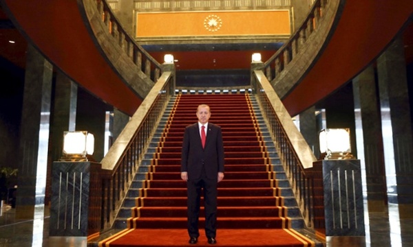 درخواست اردوغان از احزاب سیاسی برای حمایت از تدوین قانون‌اساسی جدید
