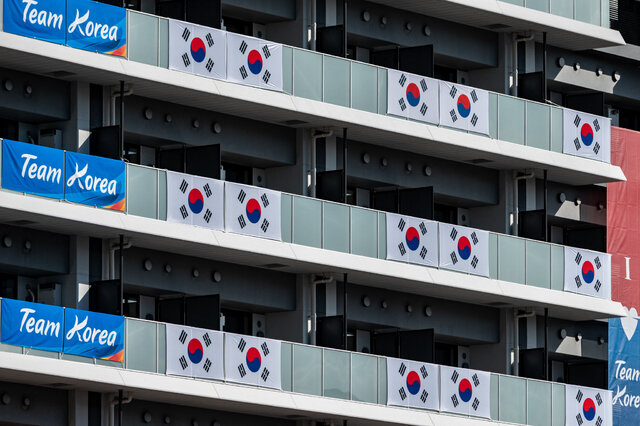 دستور IOC به کره‌ای‌ها برای جمع کردن “بنرهای سیاسی”