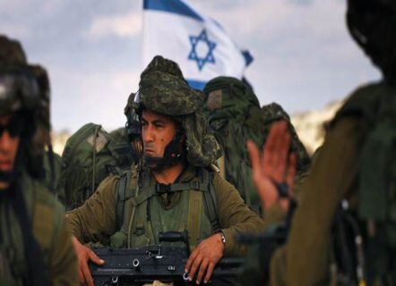 رئیس اسبق ستاد ارتش اسرائیل: ۱۰۰ هزار موشک به سمت ما نشانه گرفته شده/باید آماده شویم