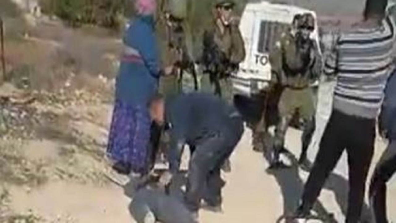 شلیک نظامیان صهیونیست جوان فلسطینی را فلج کرد شلیک نظامیان صهیونیست جوان فلسطینی را فلج کرد