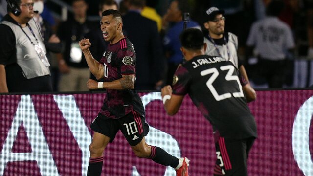 صعود آمریکا و مکزیک به یک چهارم نهایی در جام طلایی