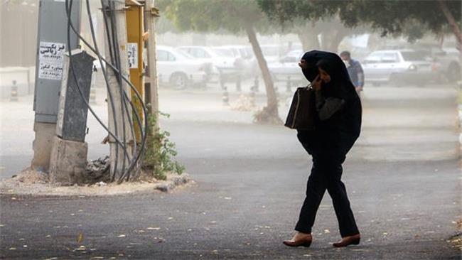 طوفان گرد و خاک در تهران و پنج استان دیگر/ کوهنوردی نروید طوفان گرد و خاک در تهران و پنج استان دیگر/ کوهنوردی نروید