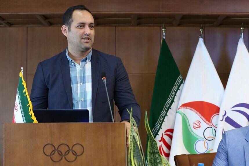 فخری: کاوران ورزشی ایران واکسن کرونا دریافت می‌کند