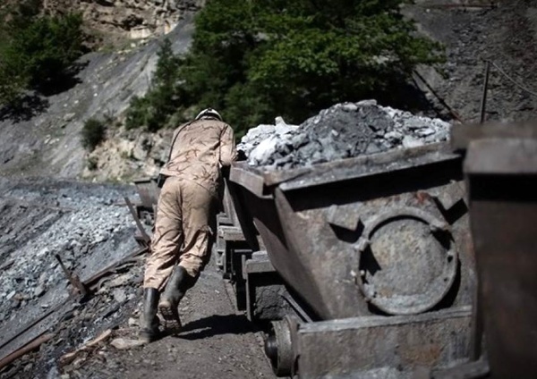 فعالیت بخشی دیگری از معدن زغالسنگ طزره موقتا متوقف شد