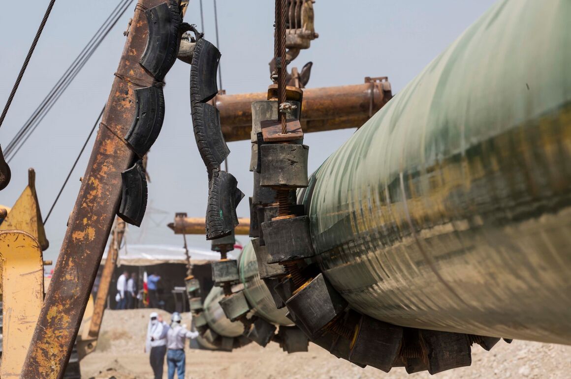 فولاد خوزستان با طرح انتقال نفت گوره به جاسک احیا شد