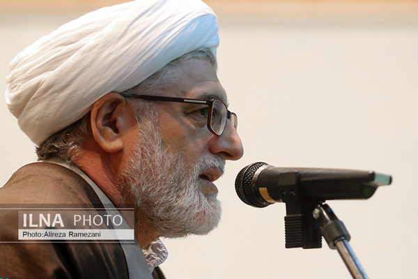 پیام تسلیت سید حسن خمینی برای درگذشت داود فیرحی پیام تسلیت سید حسن خمینی برای درگذشت داود فیرحی