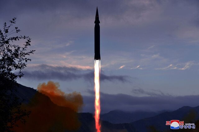 کره شمالی موشک جدید آزمایش کرد/بلینکن: آزمایش‌های موشکی کره شمالی منجر به بی ثباتی می‌شود