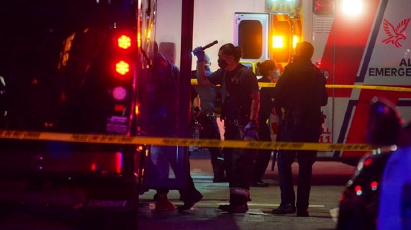 ۷ کشته و زخمی در پی حادثه تیراندازی به اتوبوس مسافربری در ایالت کالیفرنیا