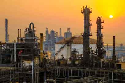 برنامه وزارت نفت برای تشویق سرمایه‌گذاران چیست؟